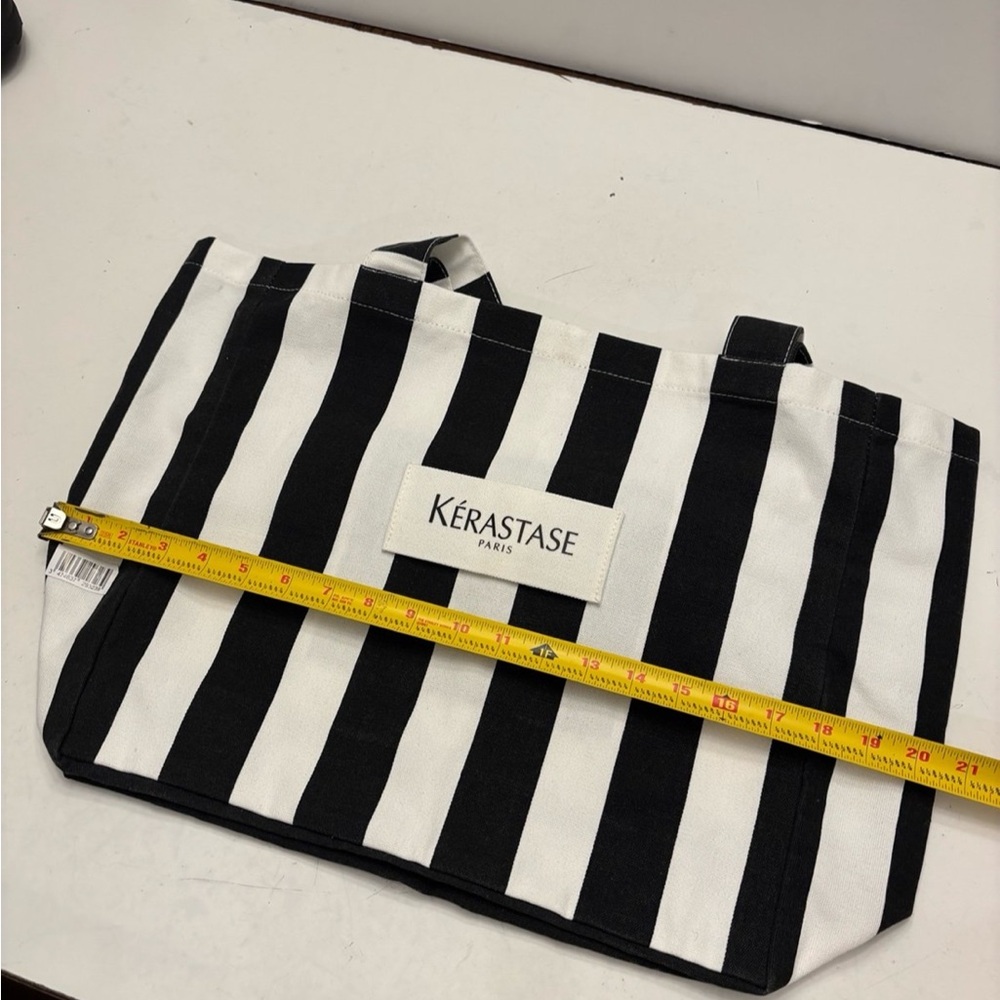 Kerastase black and white striped tote bag - Picture 8 of 11